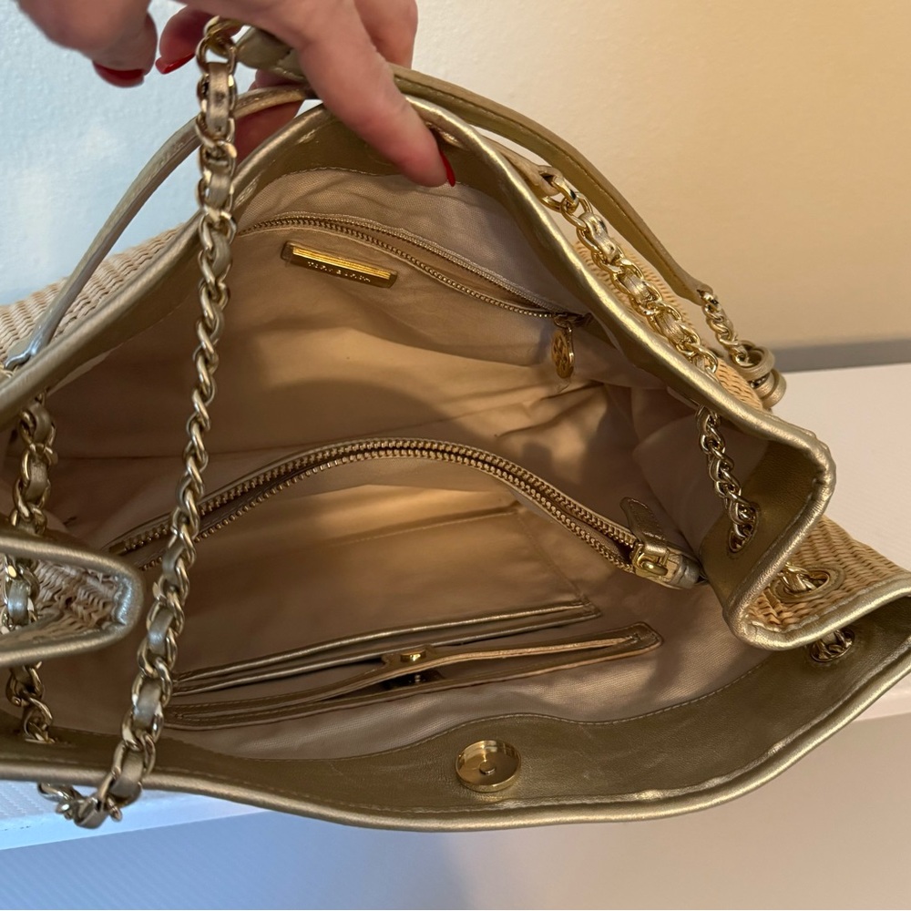 Tory Burch Gold and Tan Shoulder Bag - Picture 2 of 4